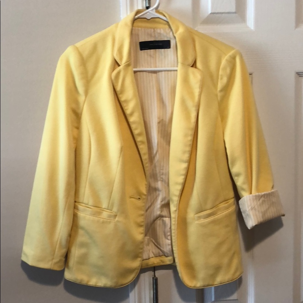 Yellow 3/4-length sleeve Blazer